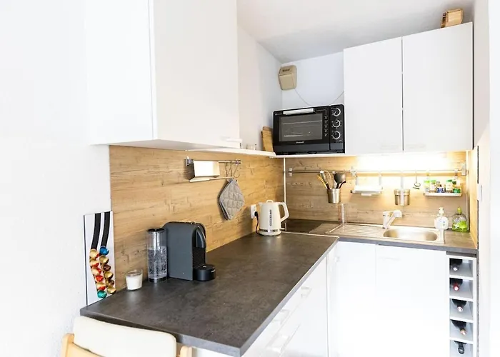 Au Sauze Au Pied Des Pistes Appartement Enchastrayes