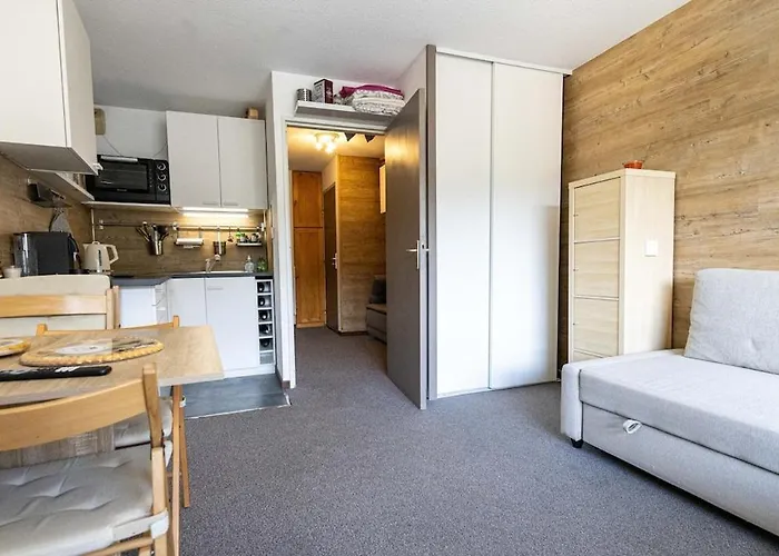 Appartement Au Sauze Au Pied Des Pistes Enchastrayes